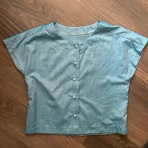 Vintage blue cap sleeve button down blouse with lovely floral buttons